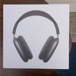 Apple AirPods Max Space Grey With Black Headband.